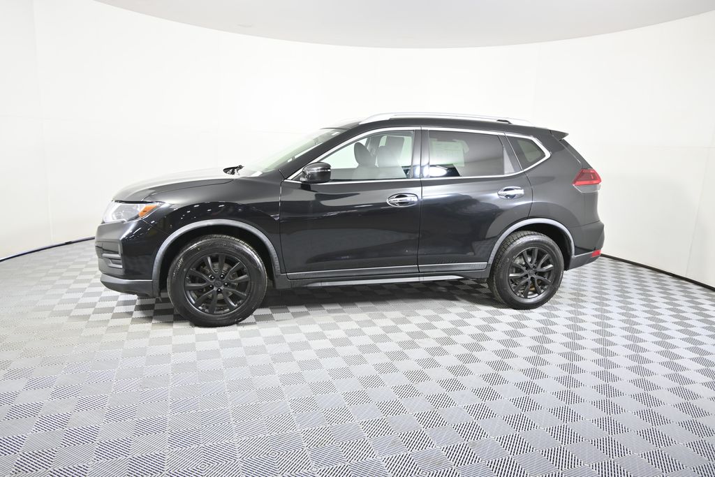 Used 2018 Nissan Rogue SV with VIN KNMAT2MV3JP508212 for sale in Forest Lake, Minnesota