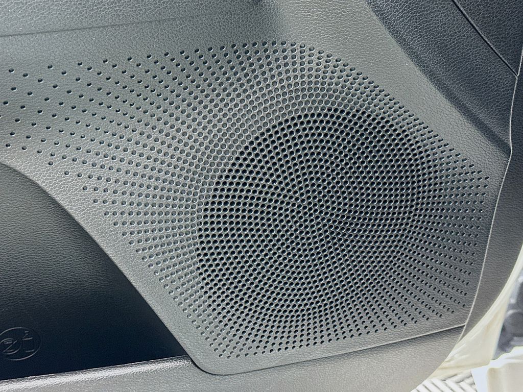 2023 Kia Forte LXS 18