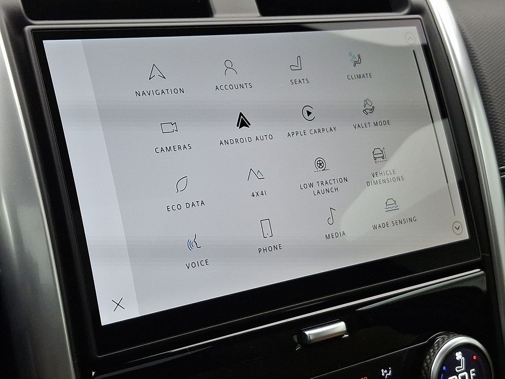 Thumbnail: 2026 Land Rover Discovery - 18