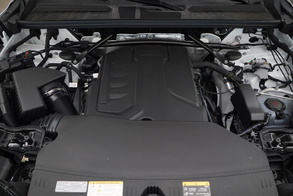 Thumbnail: 2026 Audi Q5 - 12