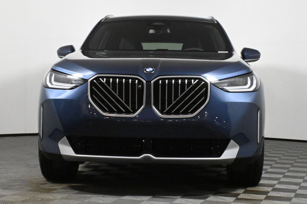 Thumbnail: 2026 BMW X3 - 10