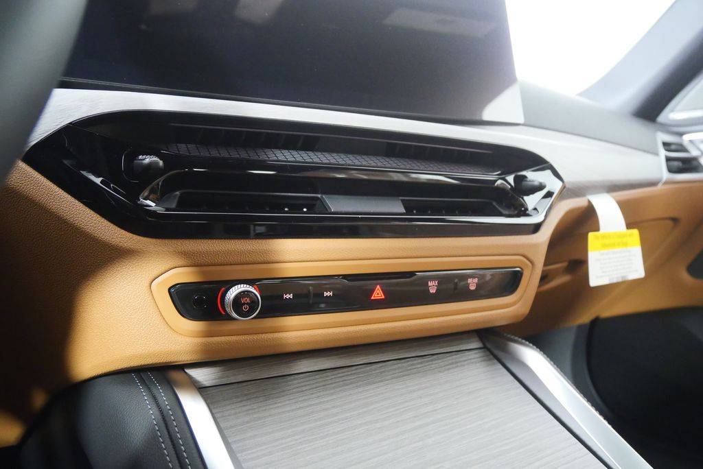 Thumbnail: 2026 BMW 4 Series - 22