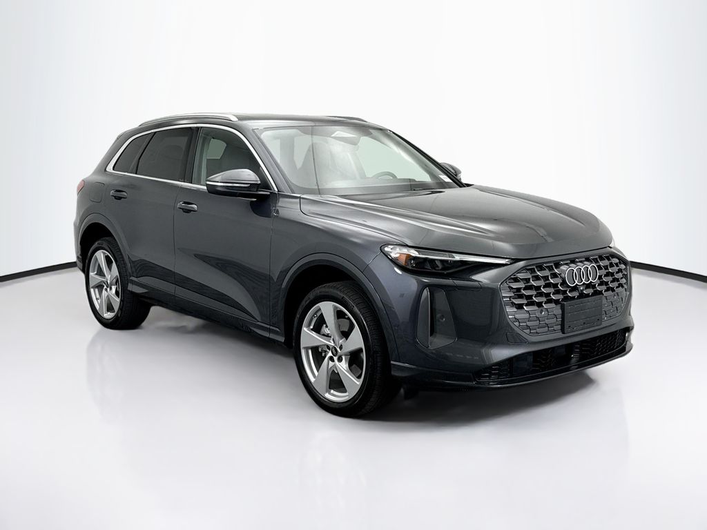 Thumbnail: 2025 Audi Q5 - 3