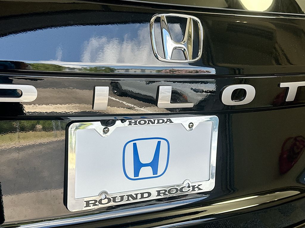 Thumbnail: 2026 Honda Pilot - 22