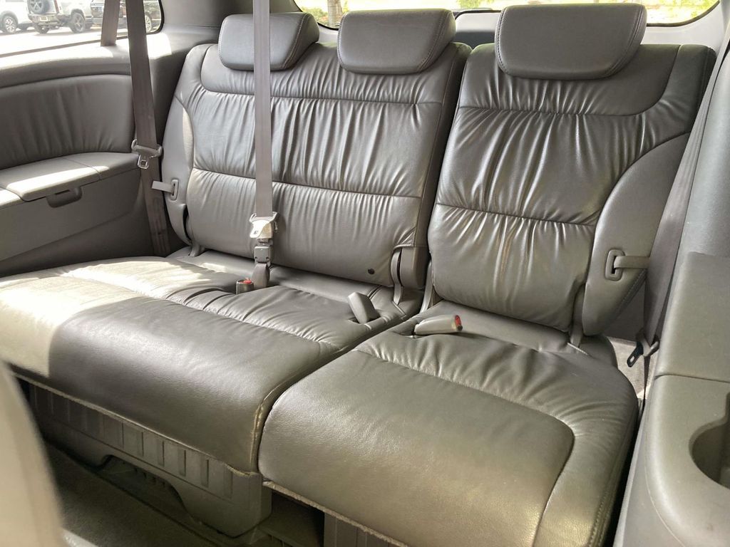 Used 2010 Silver Honda EX-L image 10