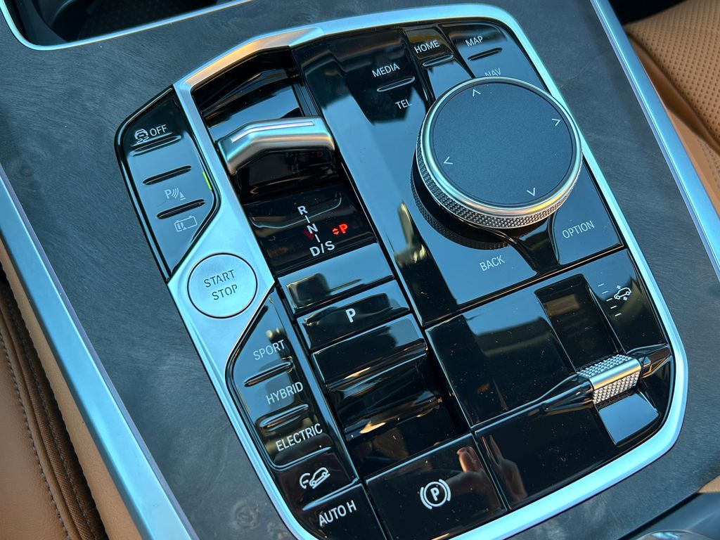 Thumbnail: 2026 BMW X5 - 28