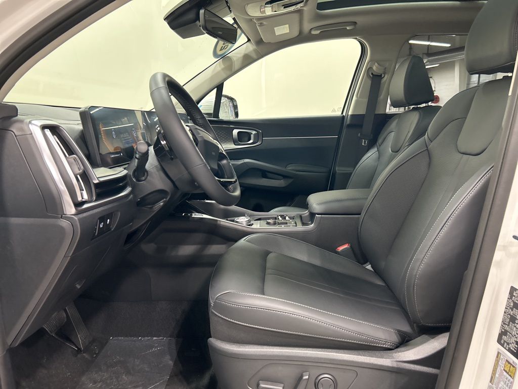 new 2026 Kia Sorento Hybrid car, priced at $43,415