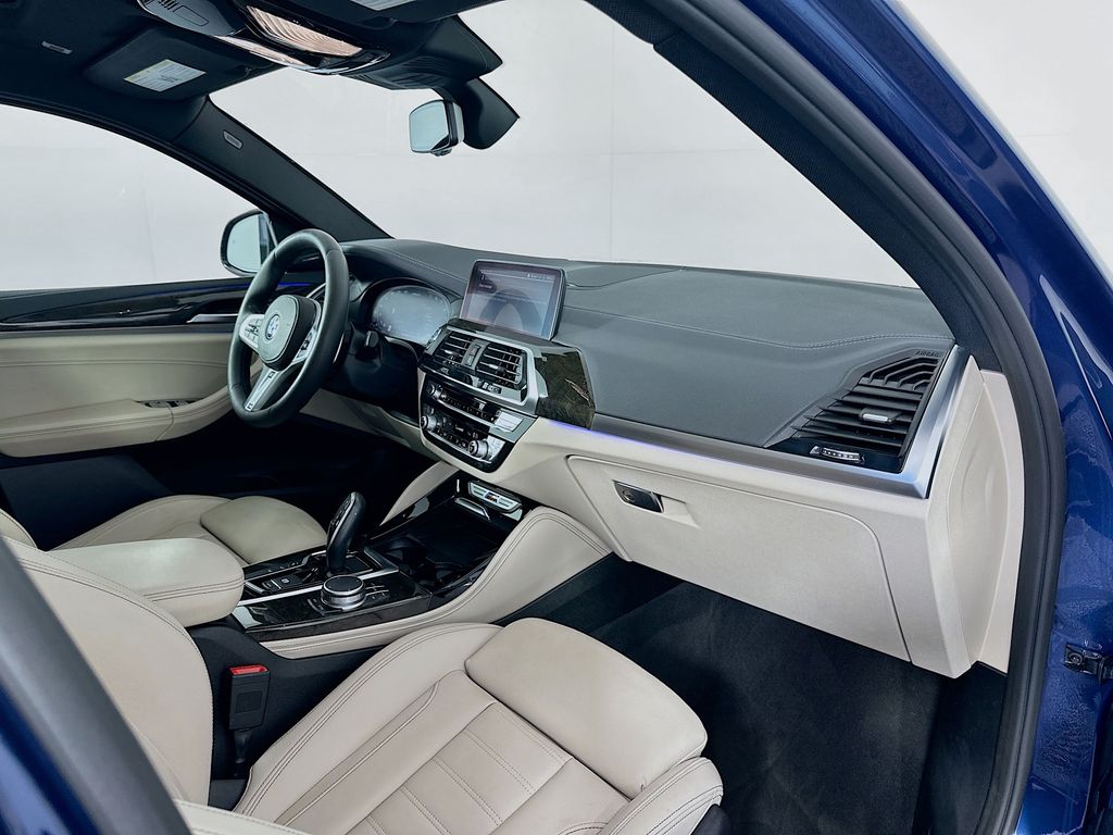 Thumbnail: 2020 BMW X4 - 30