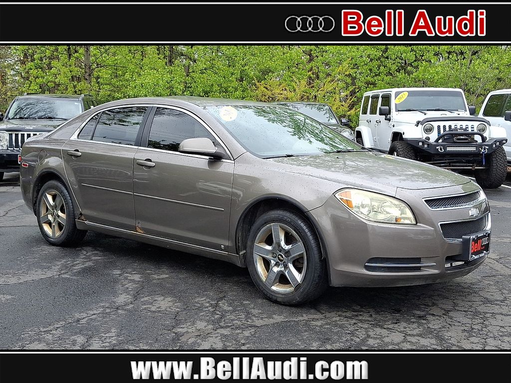 2010 Chevrolet Malibu 1LT FWD