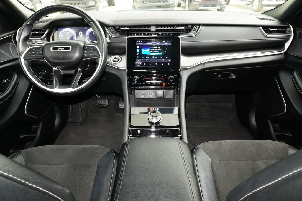 Used Car 2021 Jeep Grand Cherokee L  Altitude For Sale Under $25,000 In Weatherford, Texas