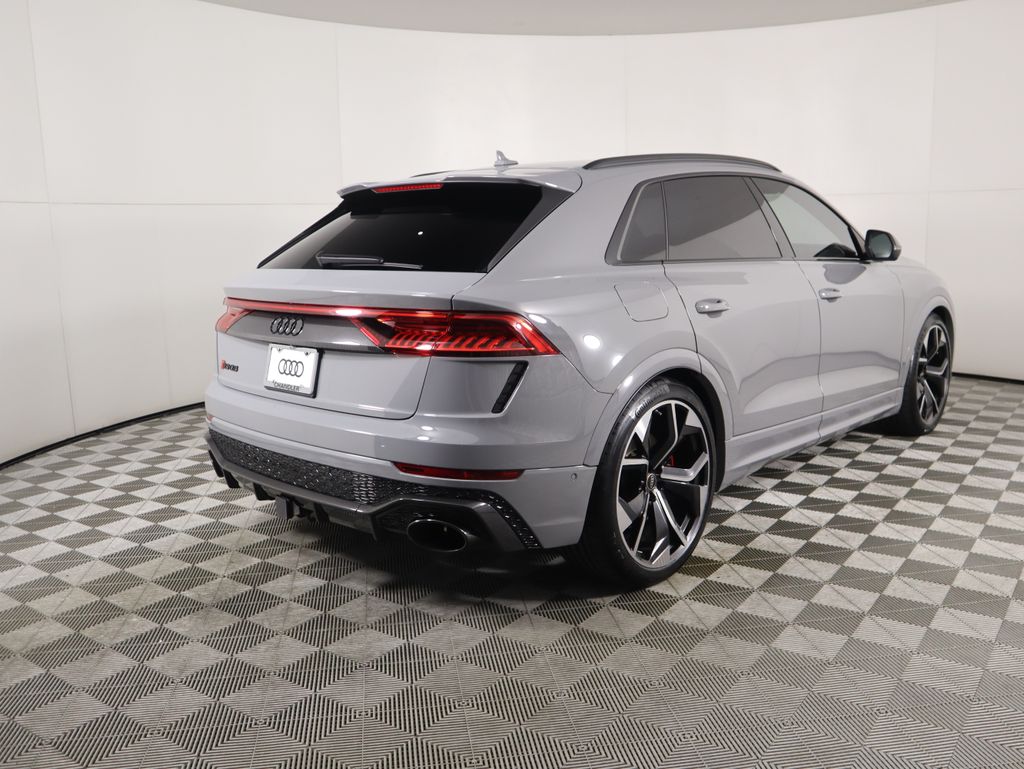 Thumbnail: 2024 Audi RS Q8 - 5