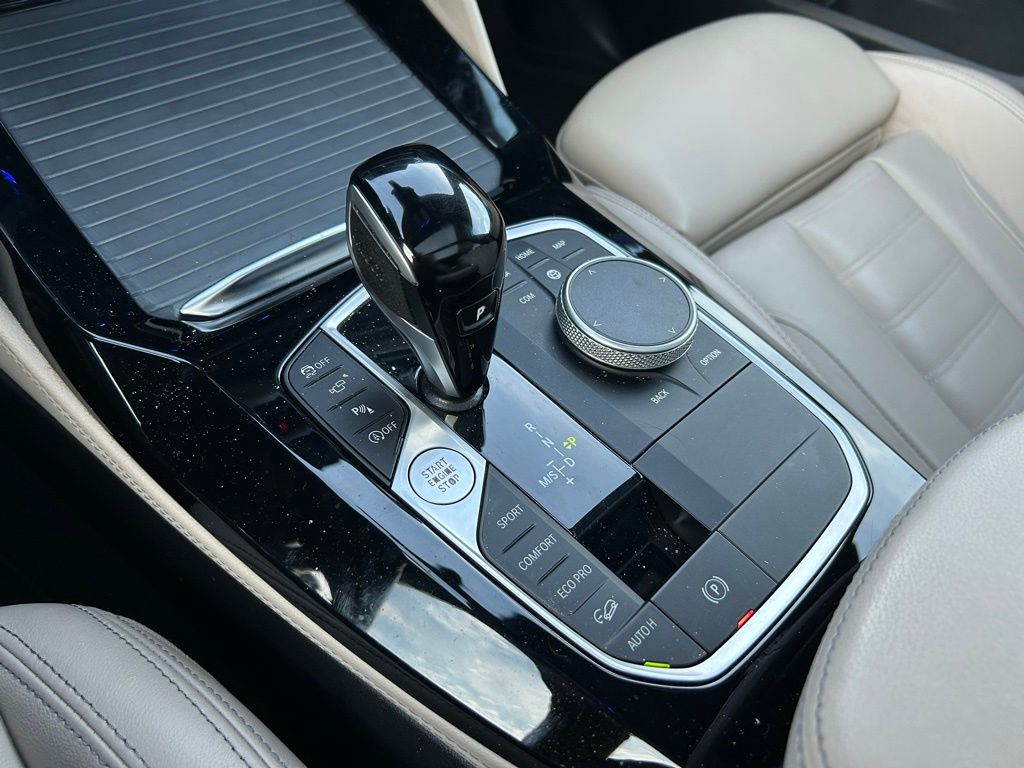 Thumbnail: 2023 BMW X4 - 28
