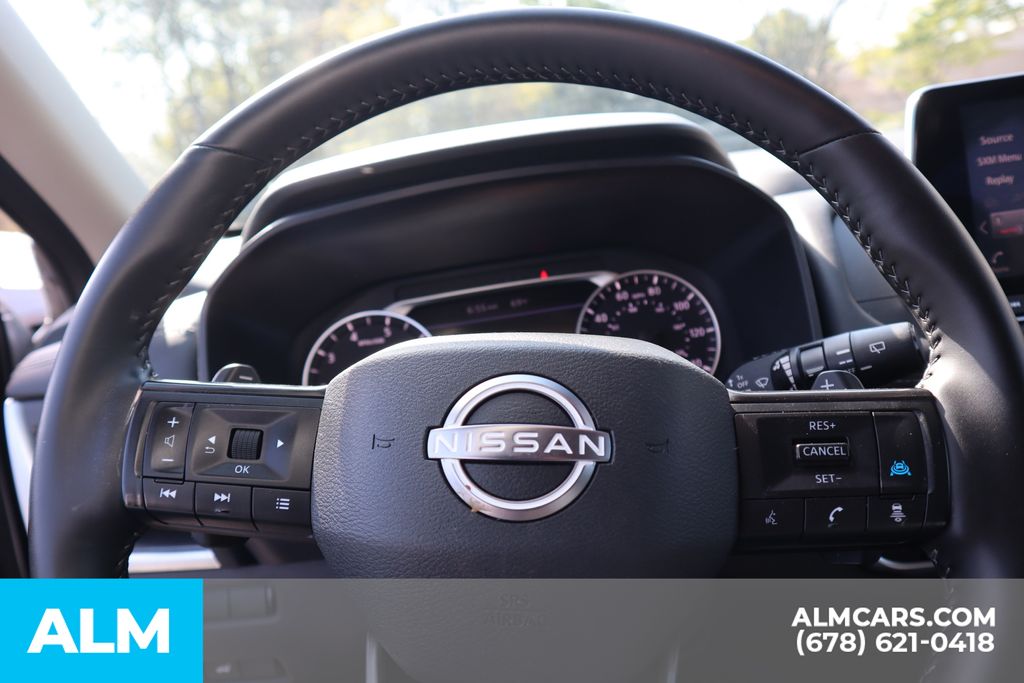 Used 2025 Silver Nissan SV image 30
