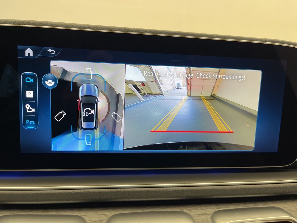 Thumbnail: 2026 Mercedes-Benz GLE - 19