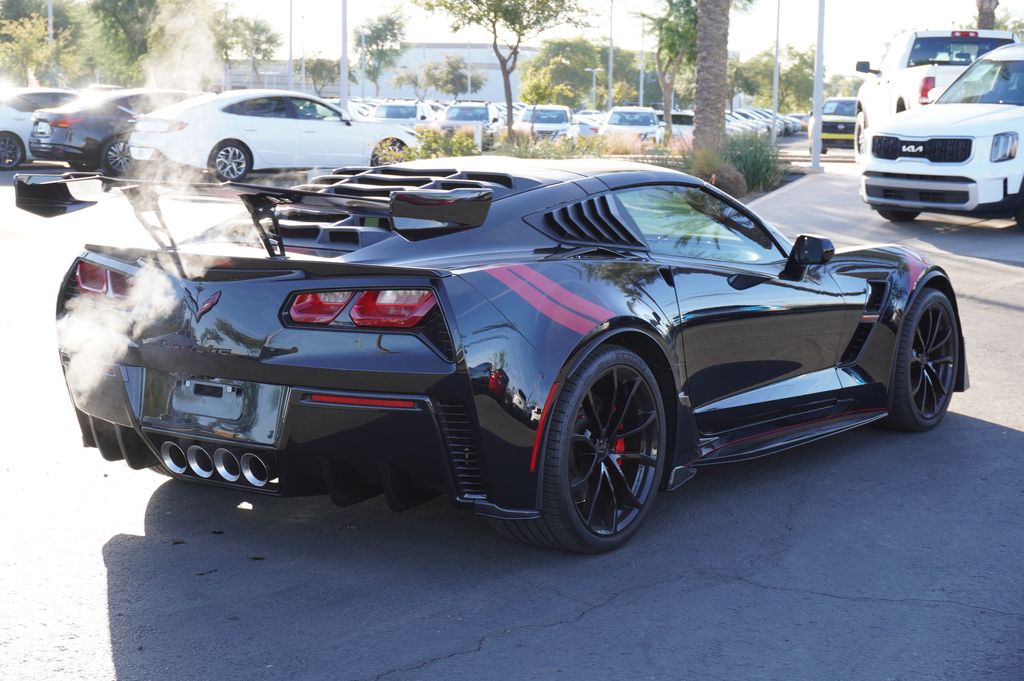 2017 Chevrolet Corvette Grand Sport 5