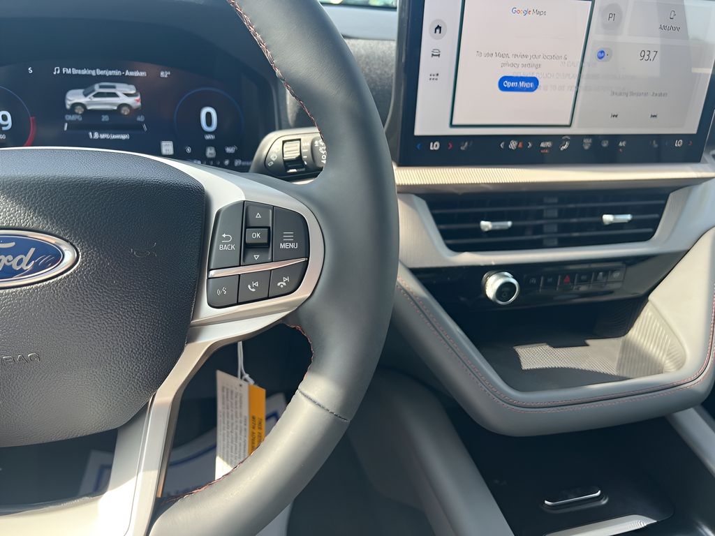 2025 Ford Explorer