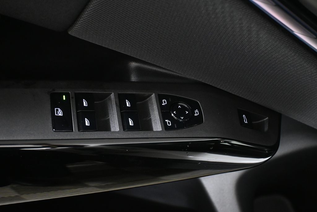 Thumbnail: 2026 BMW X3 - 30