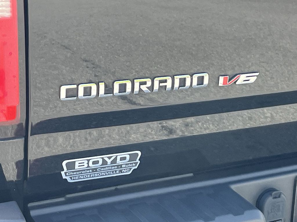 2020 Chevrolet Colorado LT photo