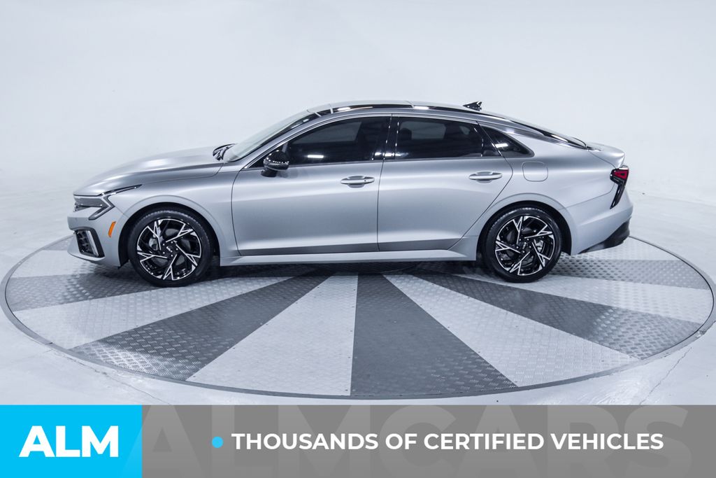 Used 2025 Gray Kia GT-Line image 4