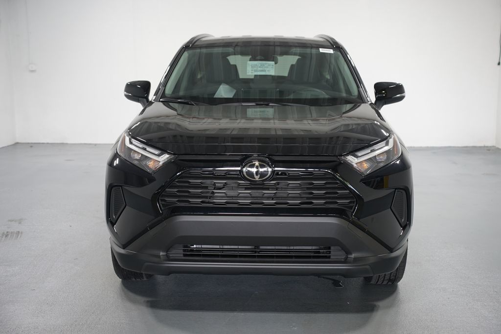 Thumbnail: 2025 Toyota RAV4 - 2