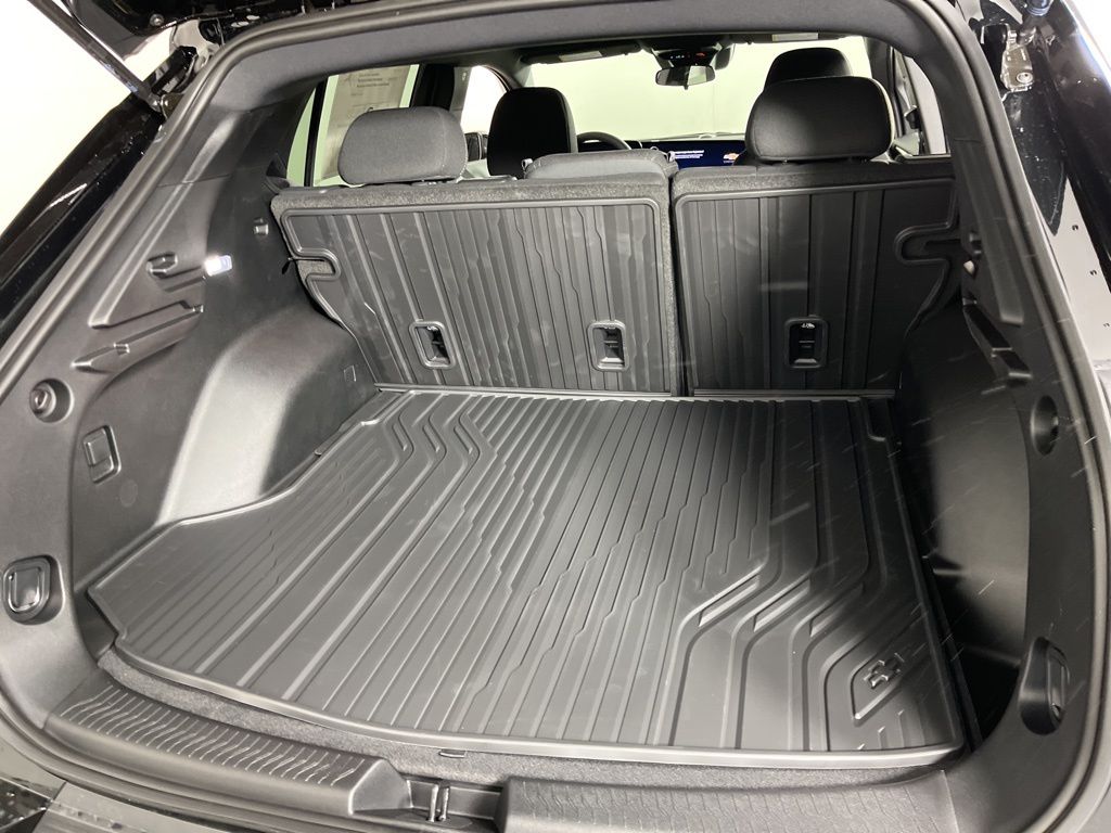 Thumbnail: 2026 Chevrolet Equinox - 20