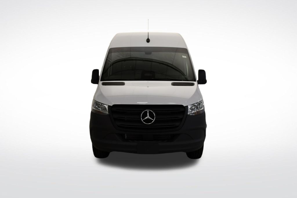 Thumbnail: 2026 Mercedes-Benz Sprinter - 2
