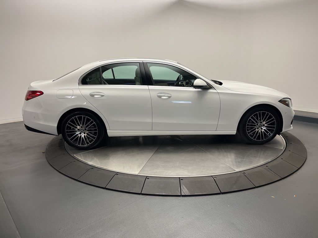 Thumbnail: 2025 Mercedes-Benz C-Class - 8