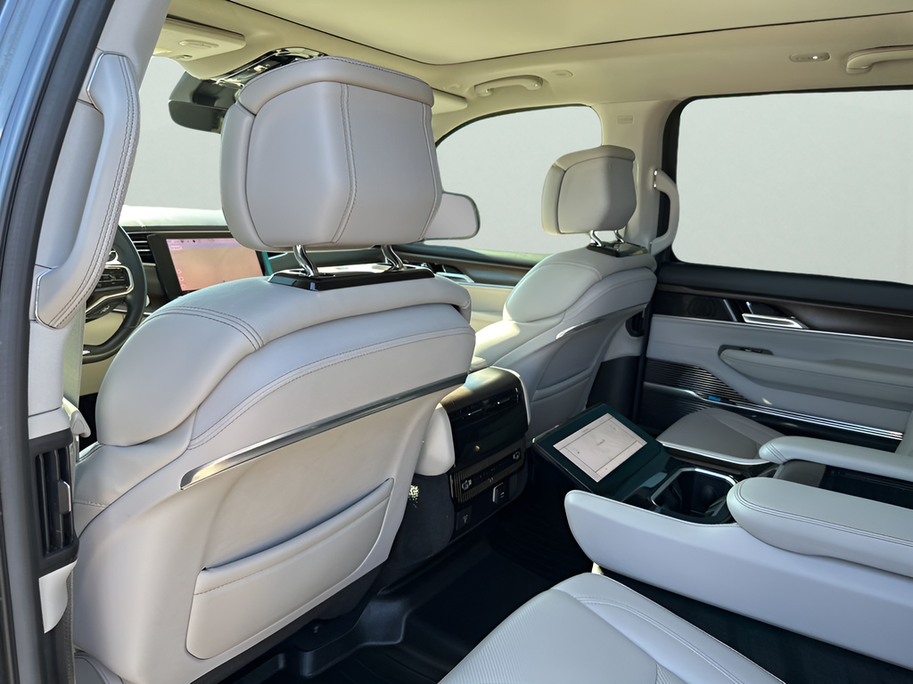 Used Car 2022 Jeep Grand Wagoneer  Series I For Sale Under $50,000 In Austin, Texas