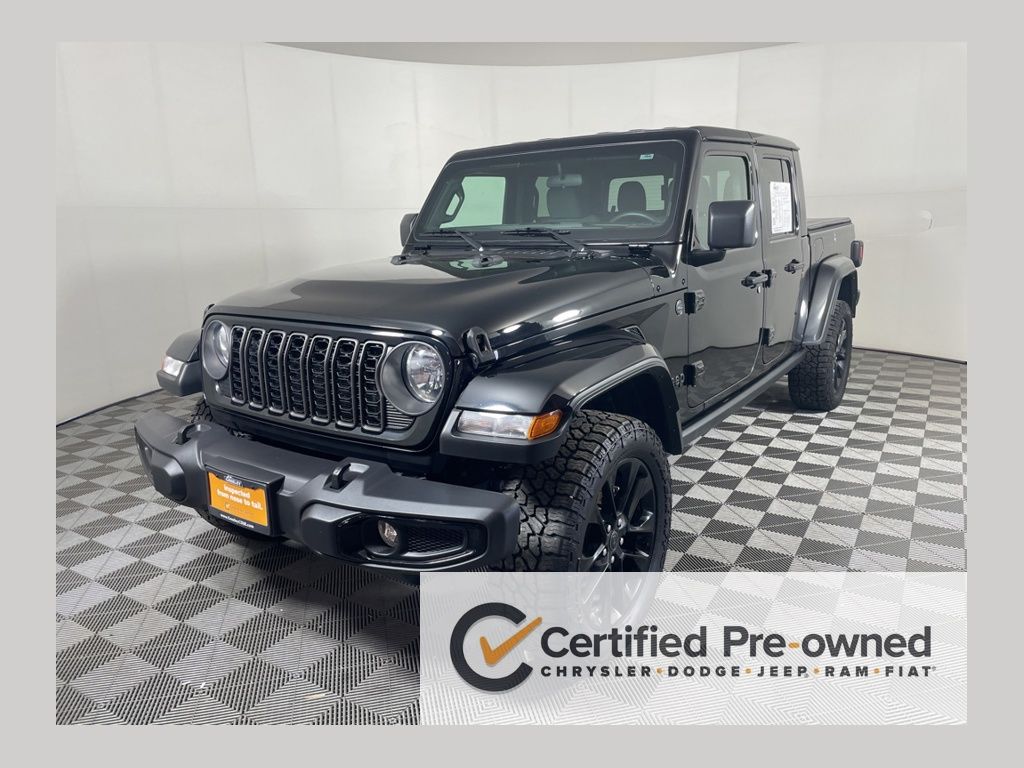 Black Clearcoat 2024 Jeep Gladiator Pickup Truck Four-Wheel Drive 8-Speed Automatic