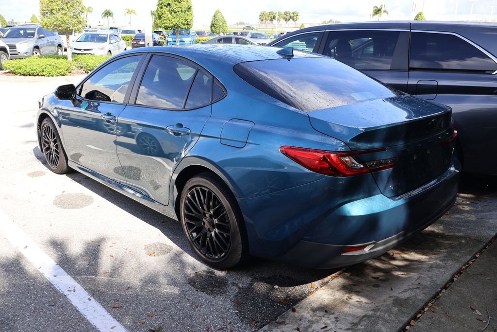 Thumbnail: 2025 Toyota Camry - 7