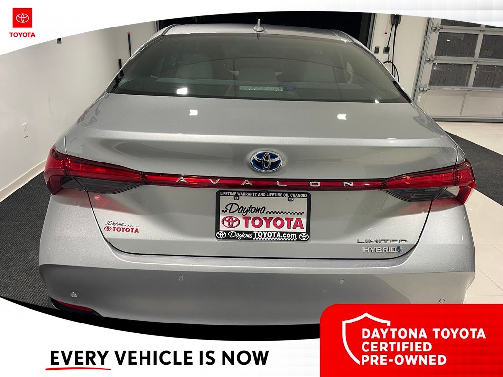 2021 Toyota Avalon Limited - Photo 10