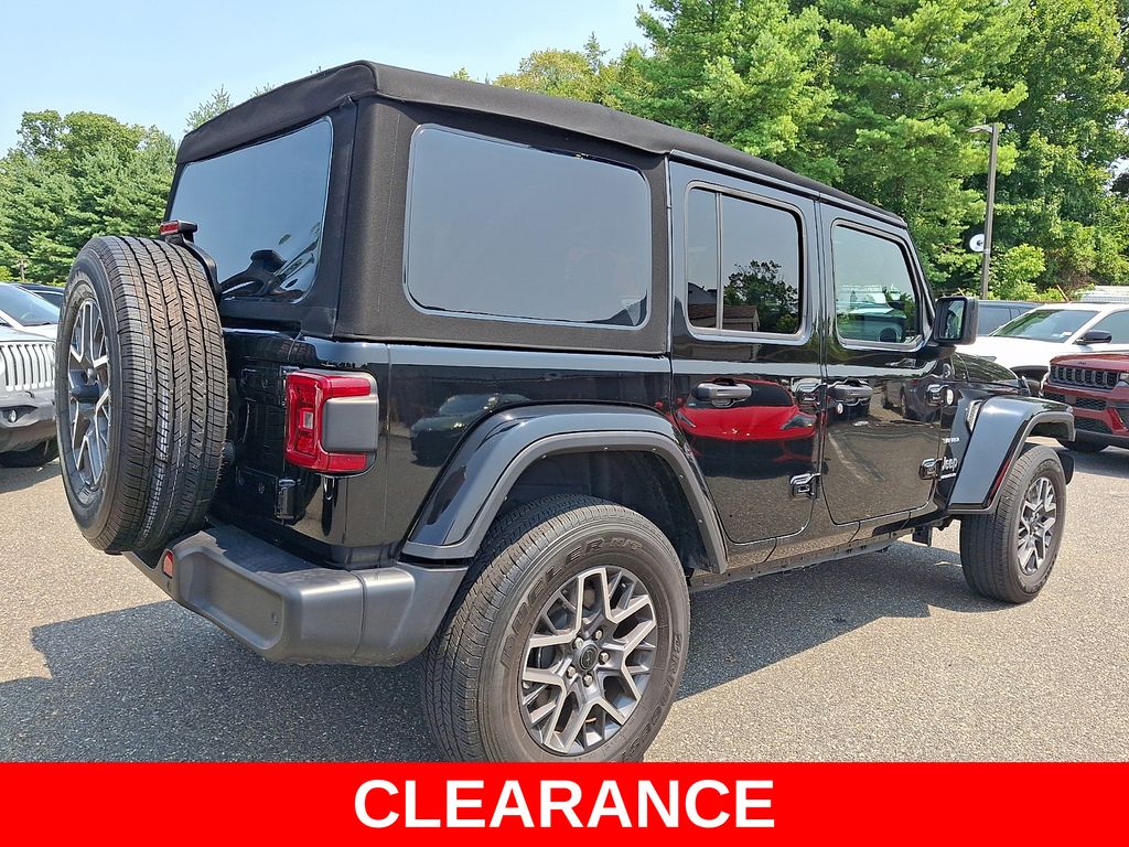 Used 2024 Jeep Wrangler SUV