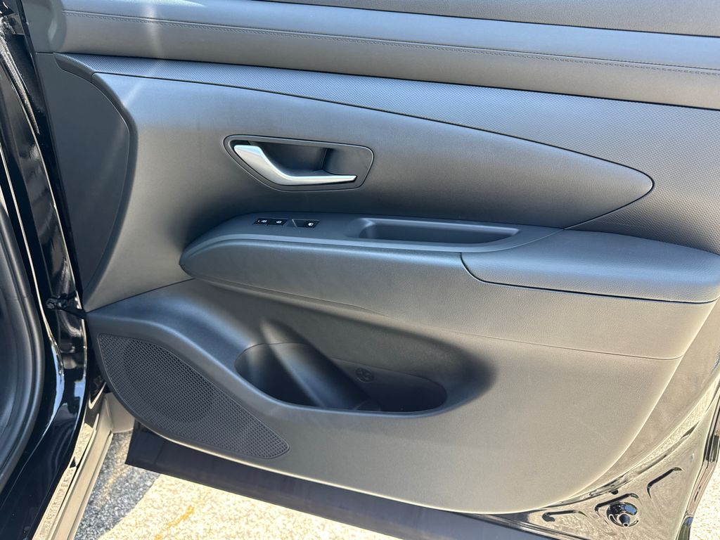 2026 Hyundai Santa Cruz SE - 11