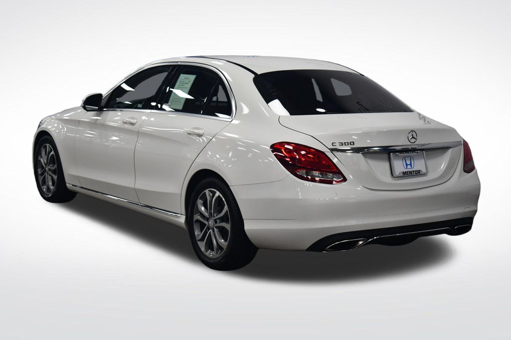 Thumbnail: 2017 Mercedes-Benz C-Class - 3