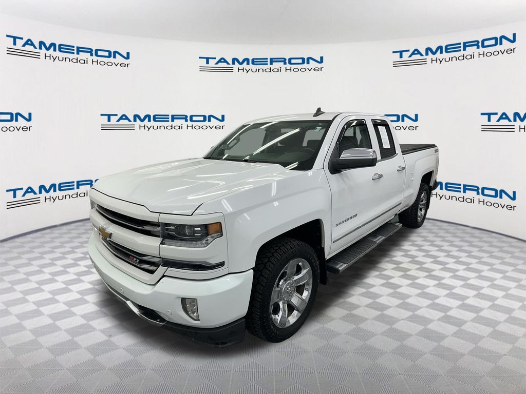 Summit White 2016 Chevrolet Silverado 1500 Pickup Truck Four-Wheel Drive 6-Speed Automatic Overdrive