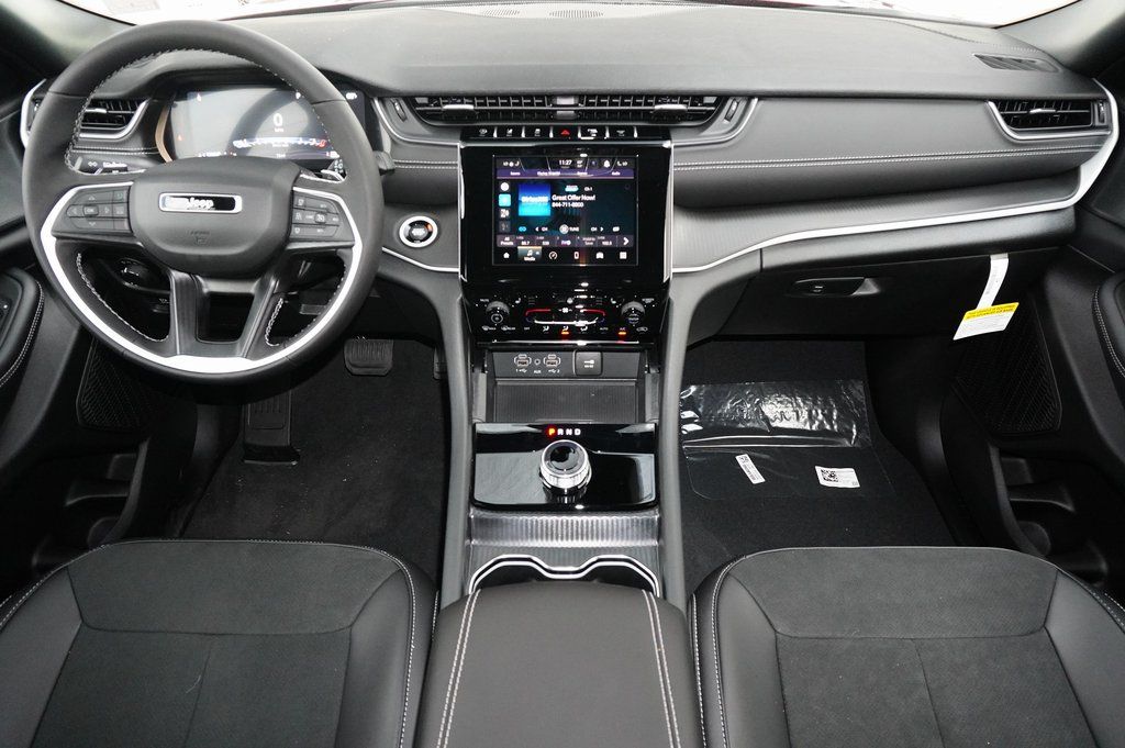 New Car 2025 Jeep Grand Cherokee L  For Sale Under $50,000 In Weatherford, Texas