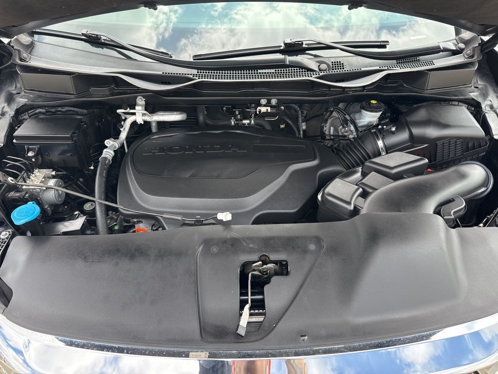 Used 2022 Honda Odyssey Van