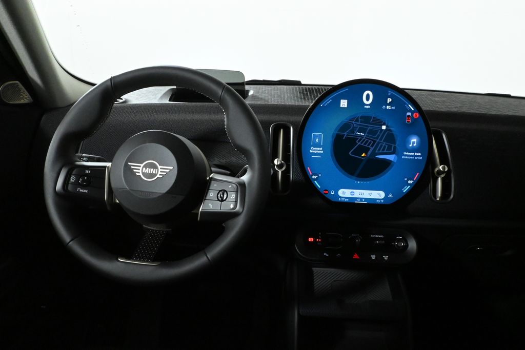 2025 MINI Cooper Countryman Base 4