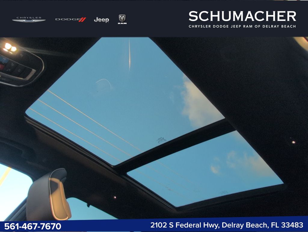 new 2025 Jeep Grand Cherokee car, priced at $71,575
