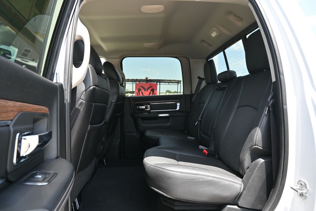 2017 Ram 2500 Laramie White at Autostrade