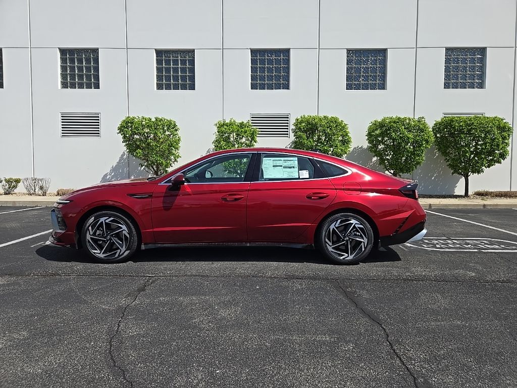 2025 Hyundai Sonata SEL 5