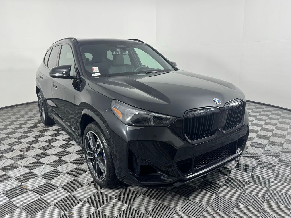 Thumbnail: 2025 BMW X1 - 3