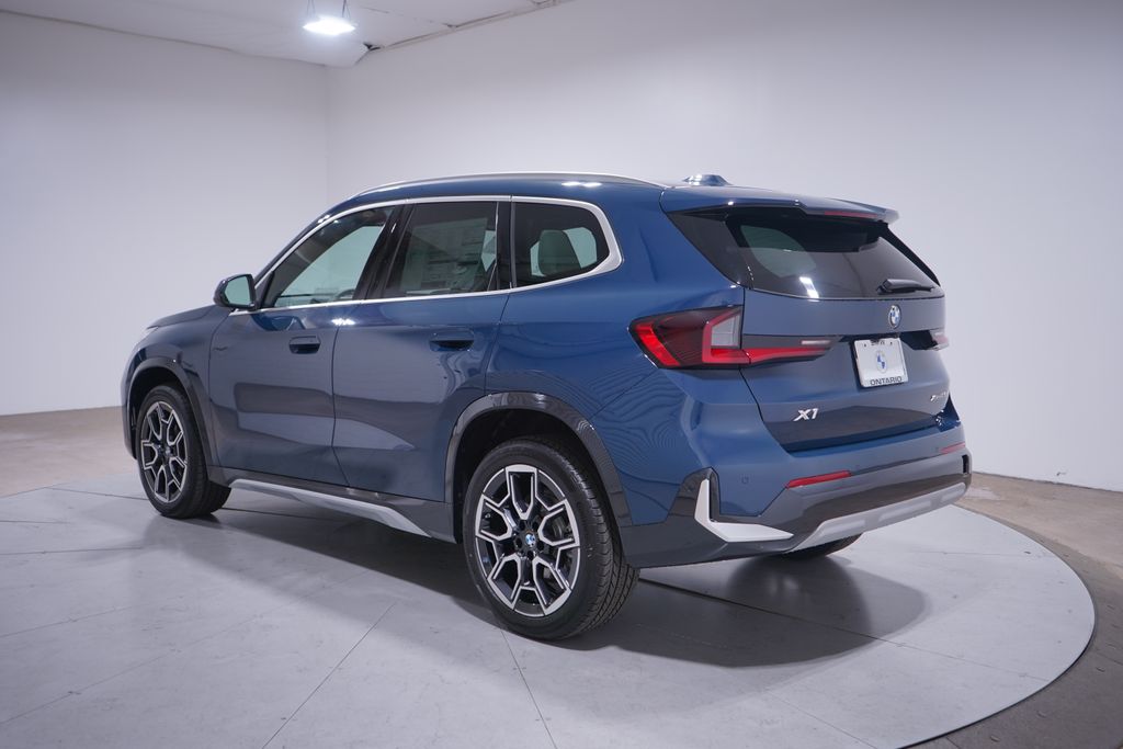 Thumbnail: 2026 BMW X1 - 3