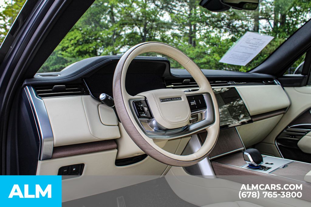 Used 2025 Gray Land Rover SE image 22