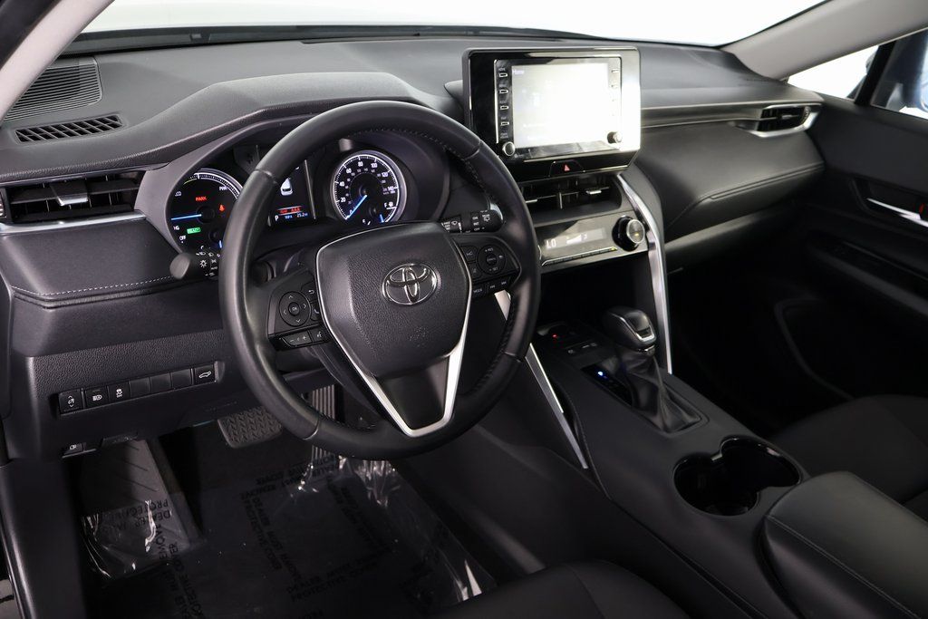 Thumbnail: 2021 Toyota Venza - 7
