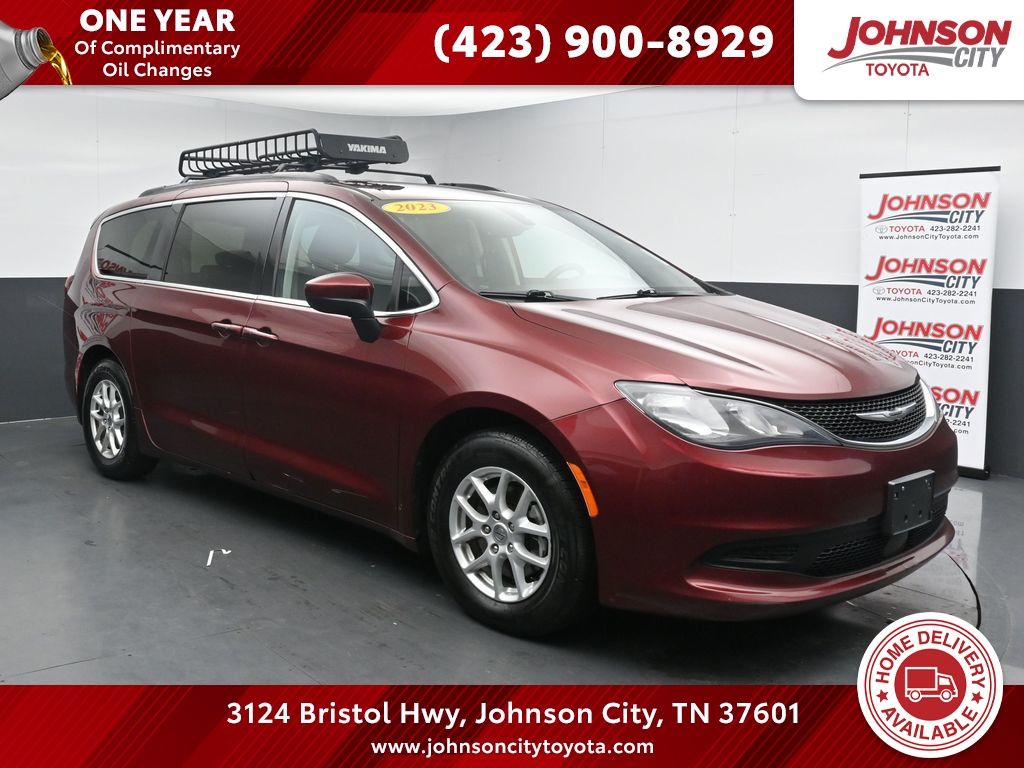 Velvet Red Pearlcoat 2021 Chrysler Voyager LXi FWD Minivan Front-Wheel Drive 9-Speed Automatic