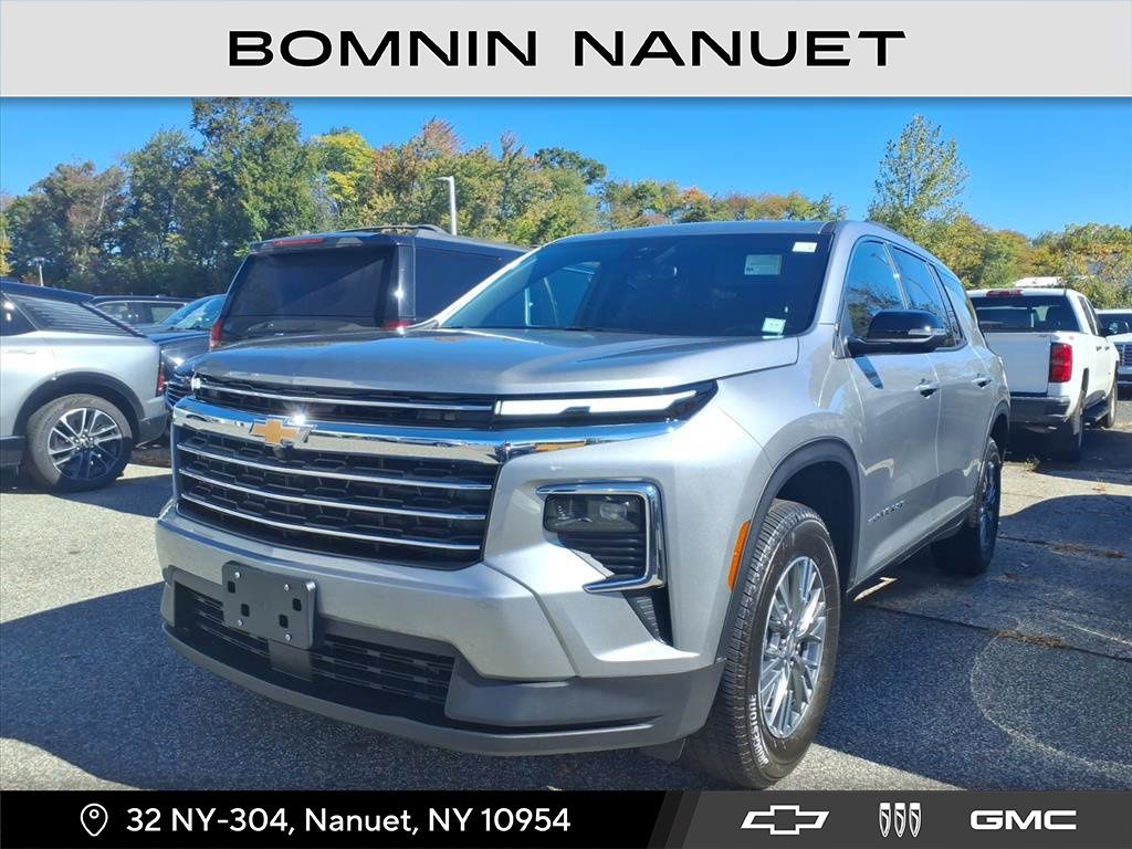 Sterling Gray Metallic 2025 Chevrolet Traverse LT AWD SUV / Crossover Four-Wheel Drive 8-Speed Automatic