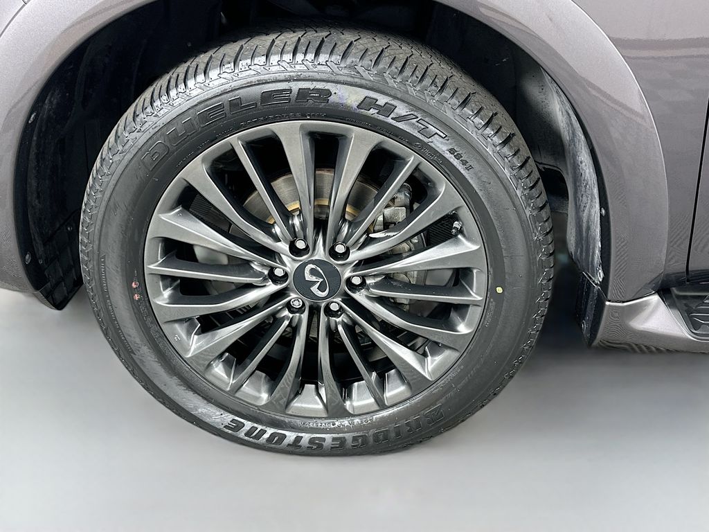 Thumbnail: 2023 INFINITI QX80 - 32