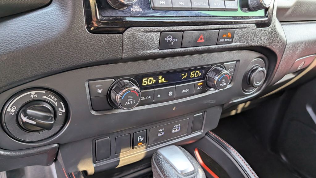 Used 2024 Nissan Frontier PRO-4X 4D Crew Cab