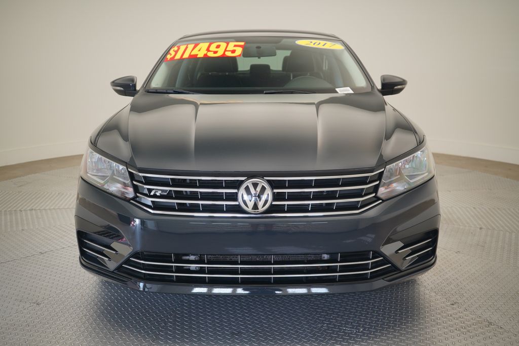 Thumbnail: 2017 Volkswagen Passat - 5